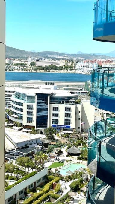 Ocean Village High Floor Luxury Modern Apartment Γιβραλτάρ Εξωτερικό φωτογραφία