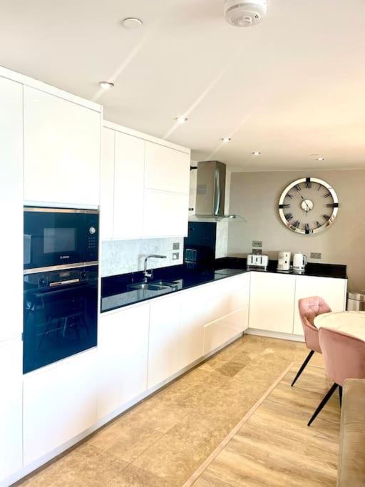 Ocean Village High Floor Luxury Modern Apartment Γιβραλτάρ Εξωτερικό φωτογραφία