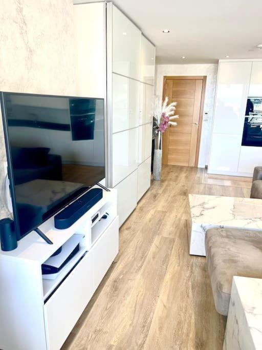 Ocean Village High Floor Luxury Modern Apartment Γιβραλτάρ Εξωτερικό φωτογραφία