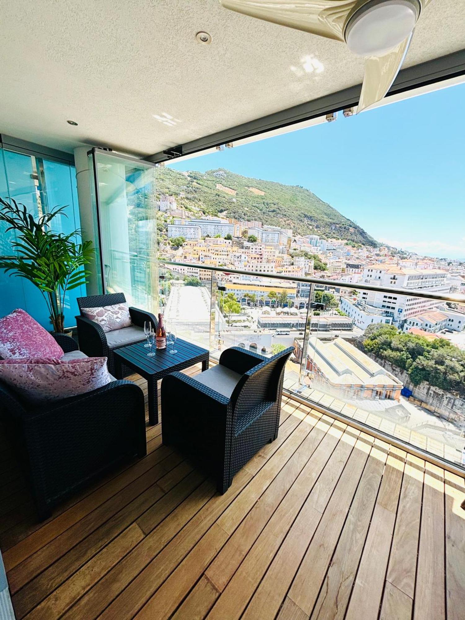 Ocean Village High Floor Luxury Modern Apartment Γιβραλτάρ Εξωτερικό φωτογραφία
