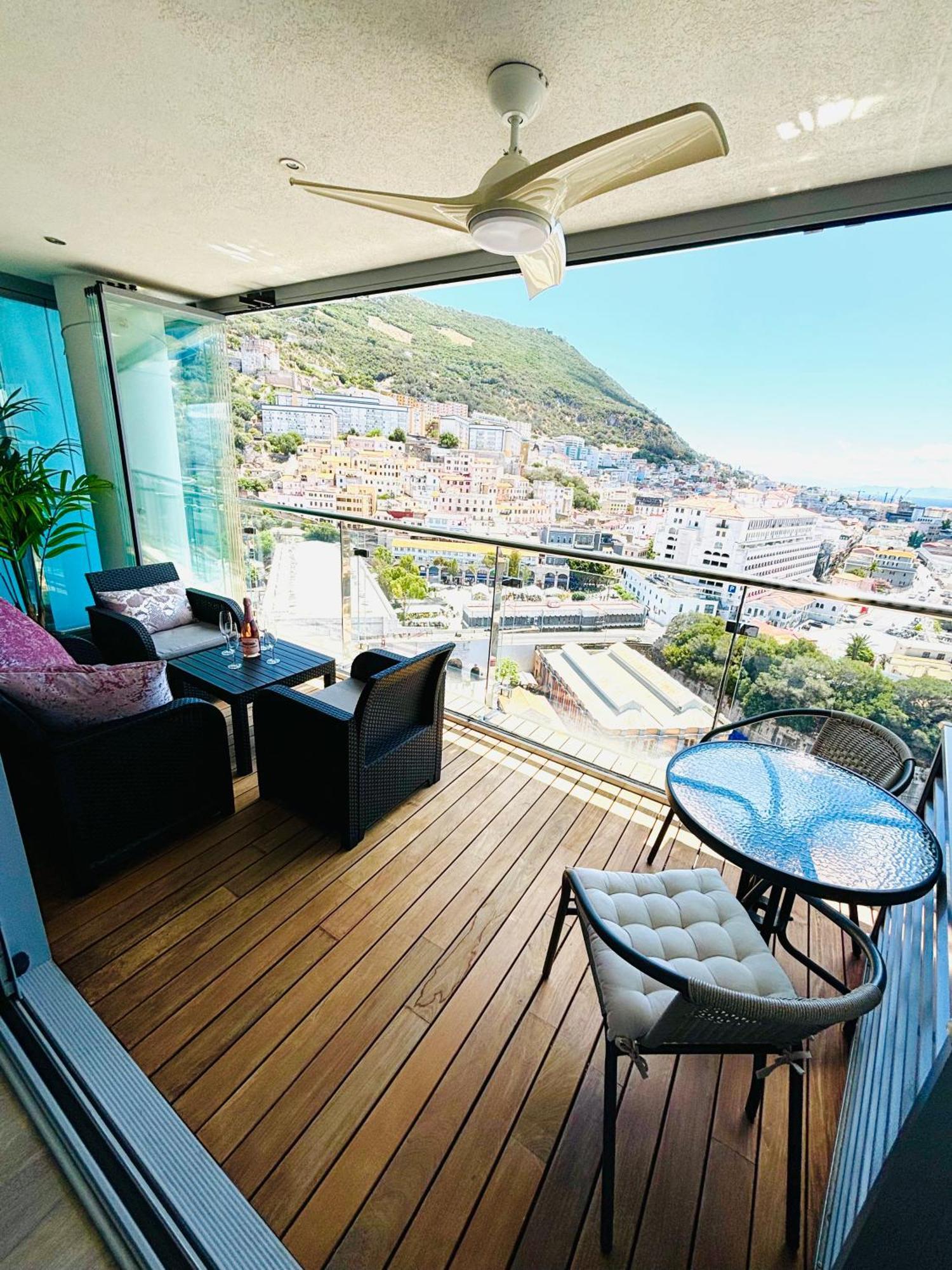 Ocean Village High Floor Luxury Modern Apartment Γιβραλτάρ Εξωτερικό φωτογραφία